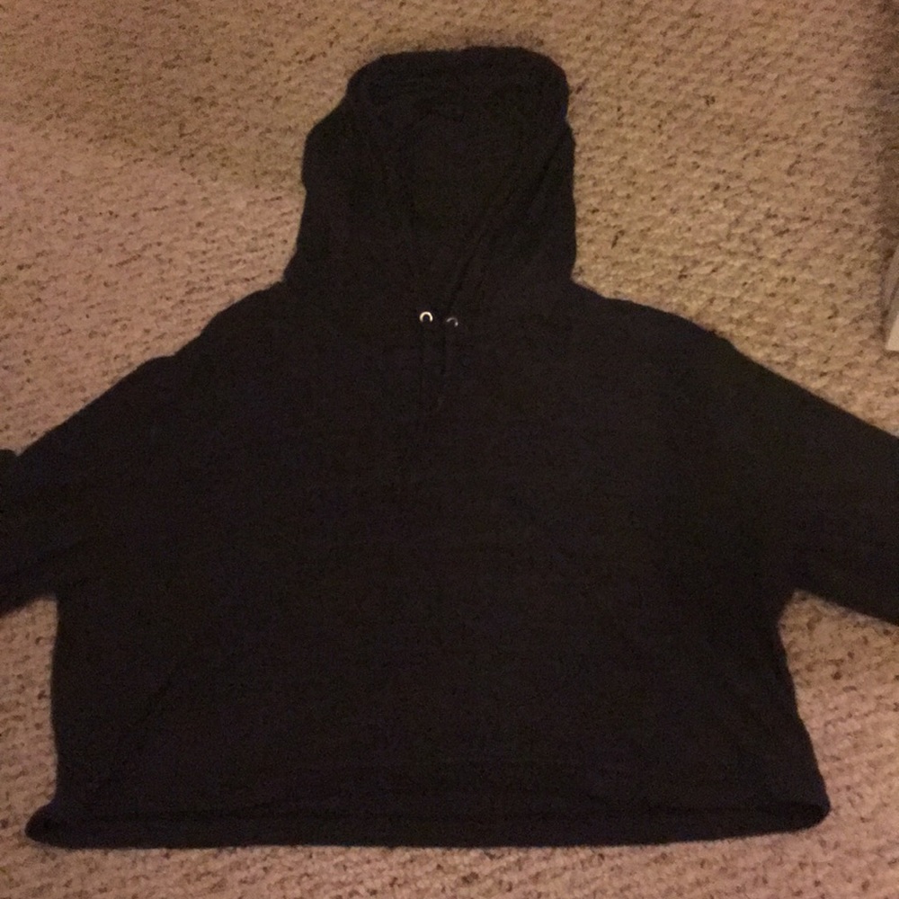 A cropped long sleeve shirt